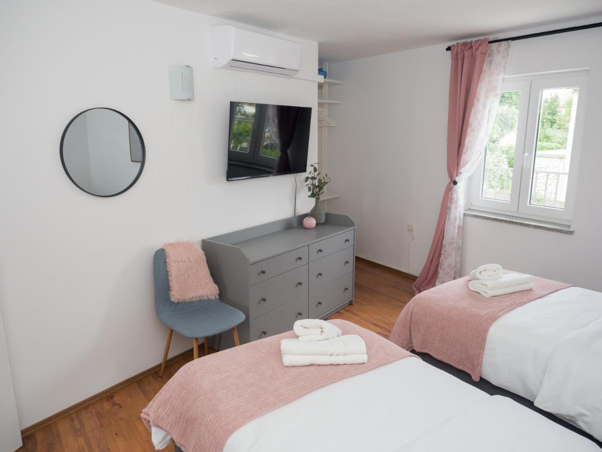 Holiday home Vera *